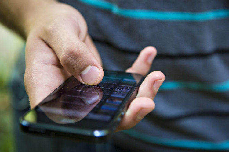 Egészségi kockázatuk is van a hamis mobiltelefonoknak